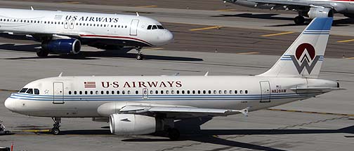 US Airways Airbus A319-132 N828AW America West heritage, Phoenix Sky Harbor, November 10, 2010